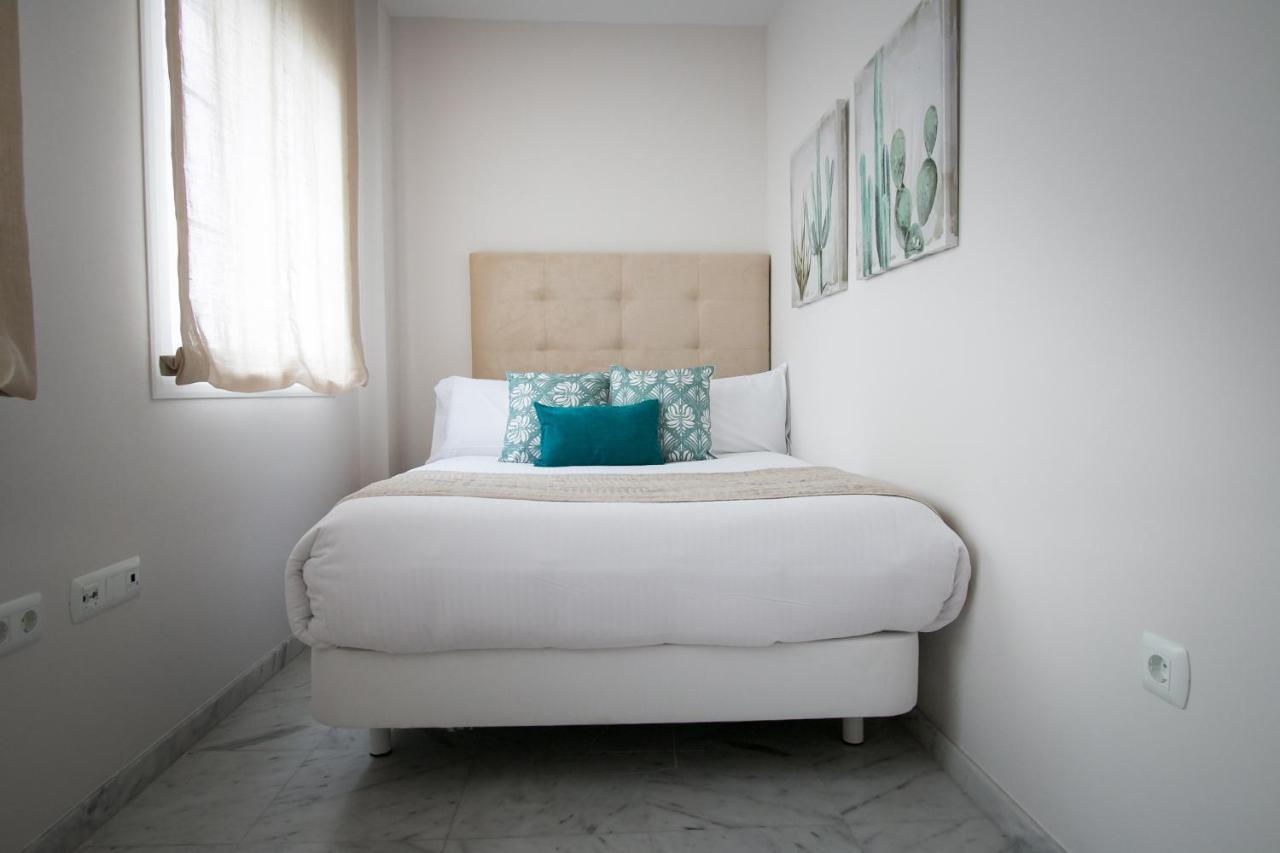 Holidays2Malaga Pena Parking & French Balcony & Smart Tv المظهر الخارجي الصورة