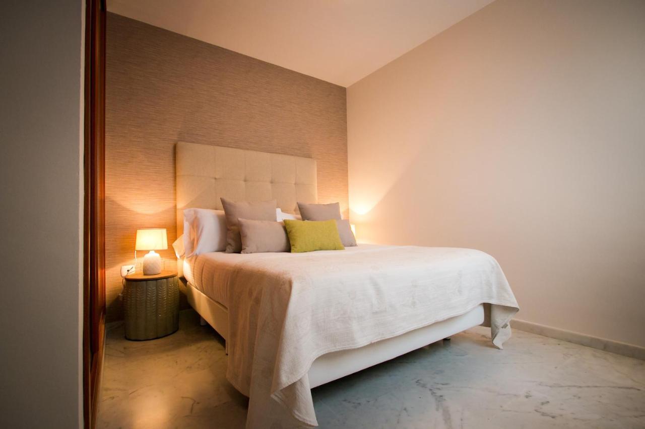 Holidays2Malaga Pena Parking & French Balcony & Smart Tv المظهر الخارجي الصورة