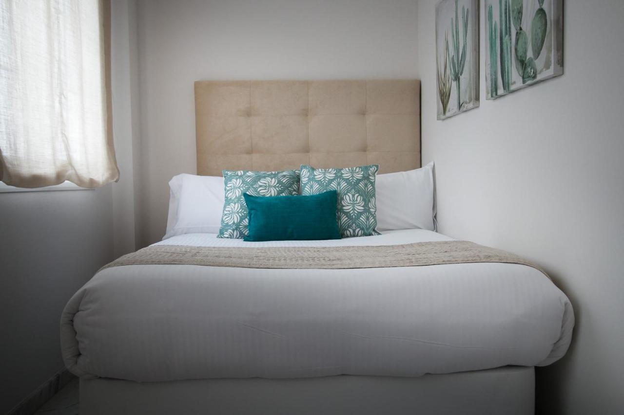 Holidays2Malaga Pena Parking & French Balcony & Smart Tv المظهر الخارجي الصورة